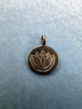 925 Sterling Silver Small Round Lotus Flower Charm Pendant Coin Minimalist Tiny